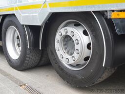 Mercedes-Benz Actros 2540 6×2 / 40 tho. km! / NEW body
