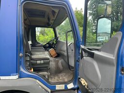 Renault Premium 370