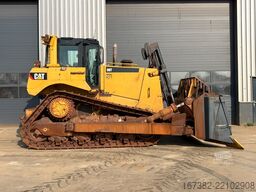 Caterpillar D8T