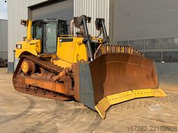 Caterpillar D8T