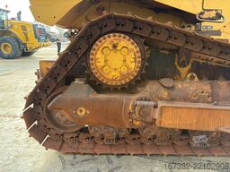 Caterpillar D8T