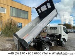 FUSO Canter 3 C 15 mit 3-Seitenkipper