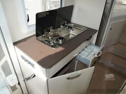 BÜRSTNER Lineo T 690 G (24) Navi, SAT, TV, 155 PS