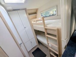 HOBBY De Luxe 545 KMF FUßBODENERWÄRMUNG, AUFLASTUNG