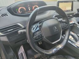 PEUGEOT 5008 GT*Automatik*Leder*AHK*Sound-System Focal*M