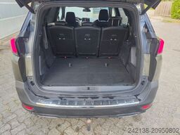 PEUGEOT 5008 GT*Automatik*Leder*AHK*Sound-System Focal*M