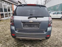 CHEVROLET Captiva 2.2 D LTZ 4WD*Automatik*Leder*Navi*7-Sit