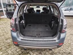 CHEVROLET Captiva 2.2 D LTZ 4WD*Automatik*Leder*Navi*7-Sit