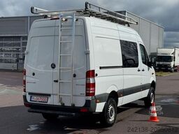 MERCEDES-BENZ Sprinter 314 CDI*4X4*Navigation*StHz*SHZ*6-Sitze