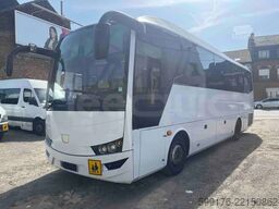 Isuzu Visigo
