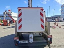 France Elevateur 142 TPFC / RENAULT MASTER