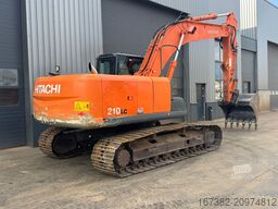 Hitachi ZX210LC-3