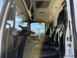 MERCEDES-BENZ ACTROS 1830 L Koffer 7 m LBW 2 T*LASI VDI*66 tkm