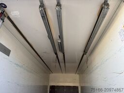 MERCEDES-BENZ ACTROS 1830 L Koffer 7 m LBW 2 T*LASI VDI*66 tkm