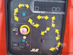 JLG 600AJ