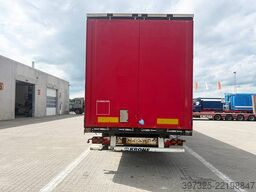 Krone Curtainsider / Planenauflieger