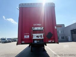 Krone Curtainsider / Planenauflieger