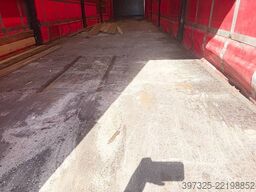 Krone Curtainsider / Planenauflieger