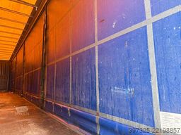 Krone Curtainsider / Planenauflieger