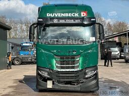 IVECO S-Way AS440 4x2 Erdgas NG *Unfallschaden*