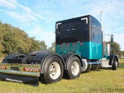 PETERBILT 389