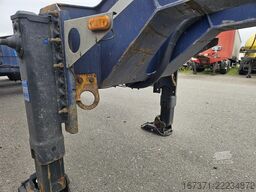D-TEC VCC-01 / 45 FOOT CONTAINER CHASSIS / VALKX AXLES.