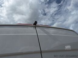 VW Crafter Kasten Kasten 35 mittellang Hochdach FWD