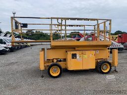 Genie GS-2669 RT - 10 m, 4x4, diesel