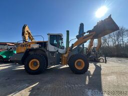 Liebherr L 556 2PLU2
