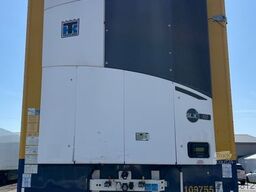 SCHMITZ CARGOBULL SKO24 / Thermo King SLXi300/ Doppelstock /7cm