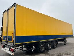 SCHMITZ CARGOBULL SKO24/Thermo King SLXi300 / Doppelstock / 7cm