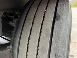 SCHMITZ CARGOBULL SKO24/Thermo King SLXi300 / Doppelstock / 7cm