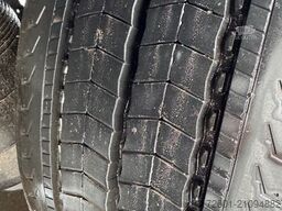 SCHMITZ CARGOBULL SKO24 / Trockenkoffer / Koffer / Rolltor