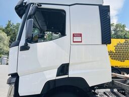 Renault T