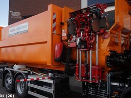 DAF FAN CF 300  Zijlader