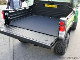 John Deere Gator HPX815E