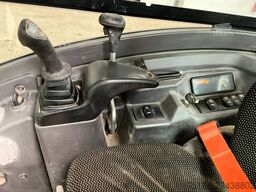 Volvo EC 27 D