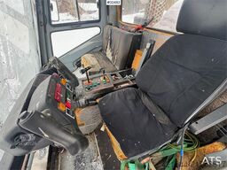 Prinoth T4 snow groomer