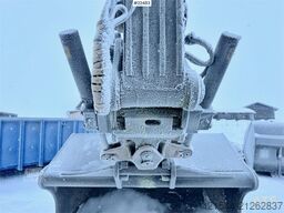 Volvo EC250EL Tracked Excavator - GPS - Rototilt & 2 Buc