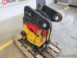 Rädlinger Schwenkrotator CAT M318 / CW 40 / 2016