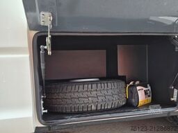 IVECO 2x Daily 70 Lagerfahrzrug Ferqui Sunrise 2,5 m B