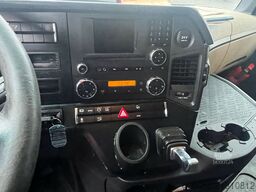 Mercedes-Benz Actros 1842