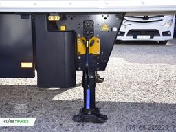 SCHMITZ CARGOBULL SKO D-Deck FP 45 ThermoKing SLXi 300 LA