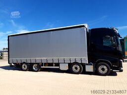 VOLVO 8x2 mit Schwerlast-Ladebordwand Rampe Stapler