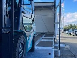 VOLVO 8x2 mit Schwerlast-Ladebordwand Rampe Stapler