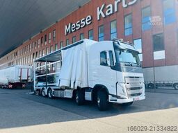 VOLVO 8x2 mit Schwerlast-Ladebordwand Rampe Stapler