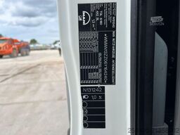 MAN TGL 8.180 4x2 PK 4200 YEAR 2013 / PLATFORM L=37...