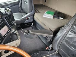 SCANIA R560 LB8X4X4HSA JOAB Blatt/Luft Lenkt/Li