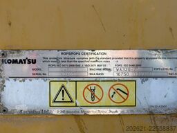 KOMATSU WA 320