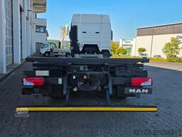 MAN TGX 26.360 6x2-2 LL BDF Fahrschule 5 Sitze AHK